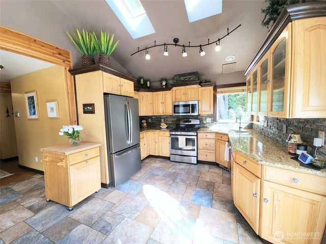 931 Turkey Road NW, Olympia, WA 98502