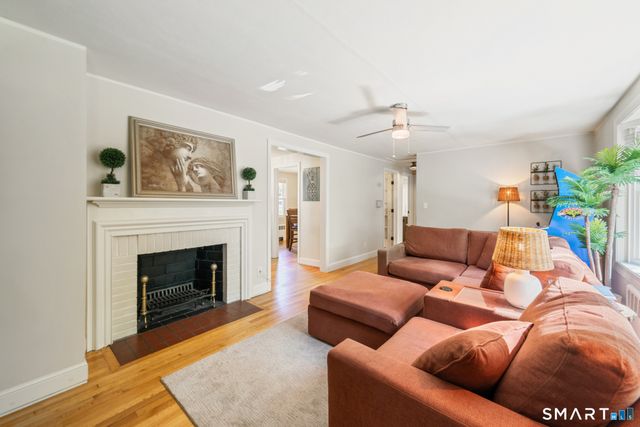 9 Fisk Drive, Newington, CT 06111