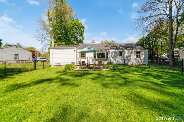 9 Fisk Drive, Newington, CT 06111