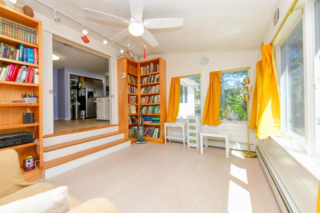 24 Lakewood Road, Sagamore Beach, MA 02562