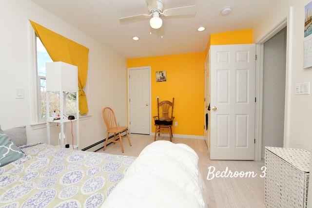 24 Lakewood Road, Sagamore Beach, MA 02562