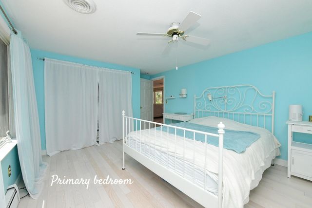 24 Lakewood Road, Sagamore Beach, MA 02562