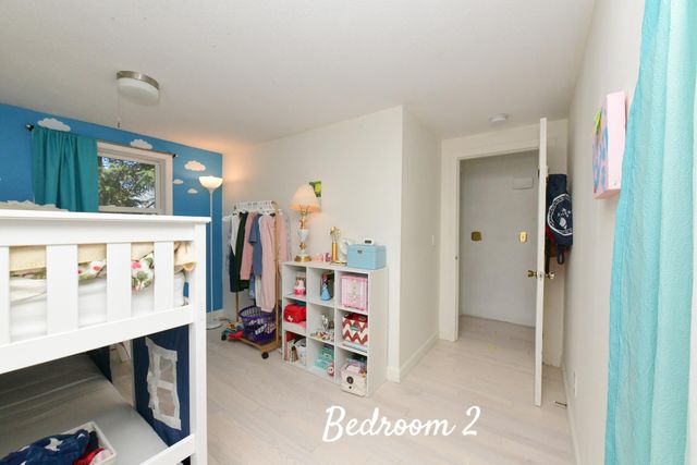 24 Lakewood Road, Sagamore Beach, MA 02562