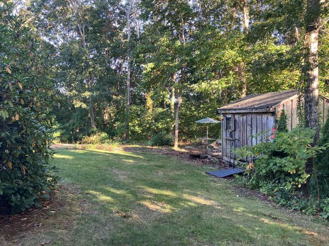 24 Lakewood Road, Sagamore Beach, MA 02562