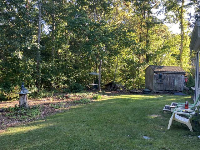 24 Lakewood Road, Sagamore Beach, MA 02562