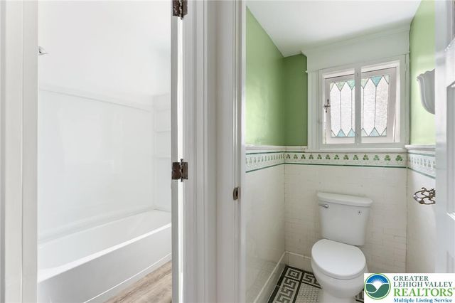 35 South 14th Street, Allentown City, PA 18102
