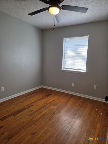 506 Creek Street, Copperas Cove, TX 76522