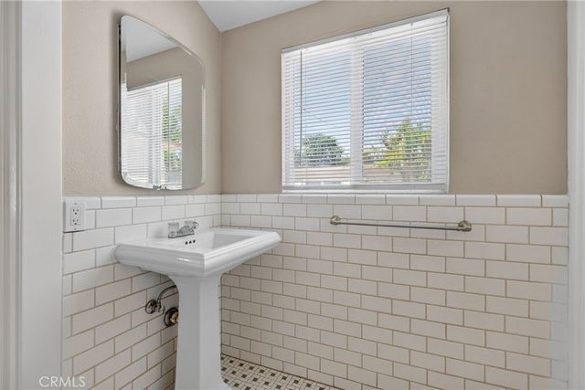 4391 Highland, Riverside, CA 92506
