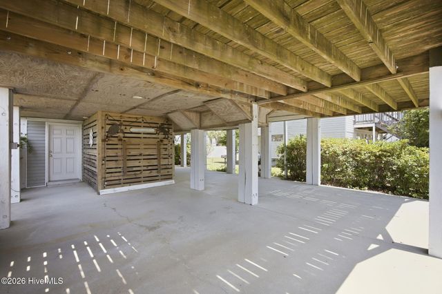 314 Sand Piper Lane, Supply, NC 28462
