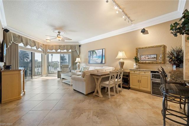 18092 San Carlos BLVD 915, Fort Myers Beach, FL 33931
