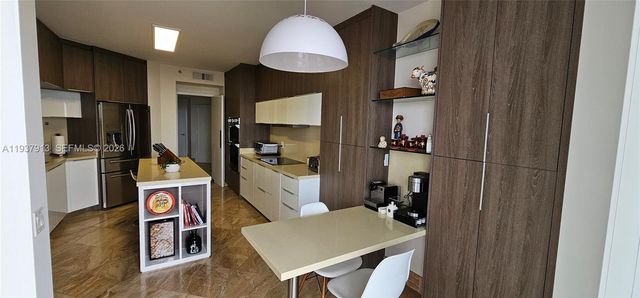 3802 NE 207th St 1204, Aventura, FL 33180