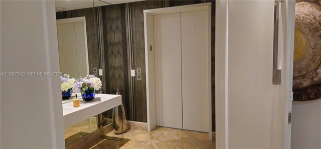 3802 NE 207th St 1204, Aventura, FL 33180