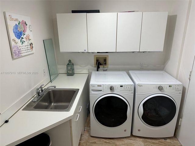 3802 NE 207th St 1204, Aventura, FL 33180