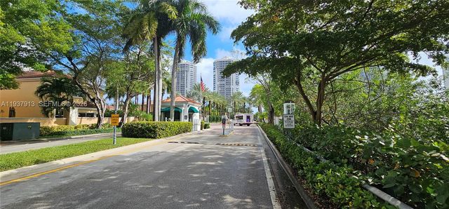 3802 NE 207th St 1204, Aventura, FL 33180