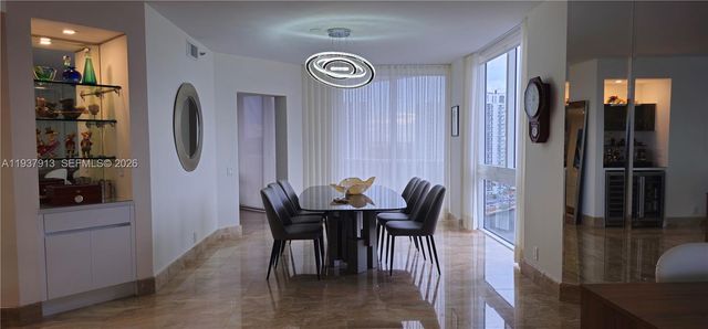 3802 NE 207th St 1204, Aventura, FL 33180