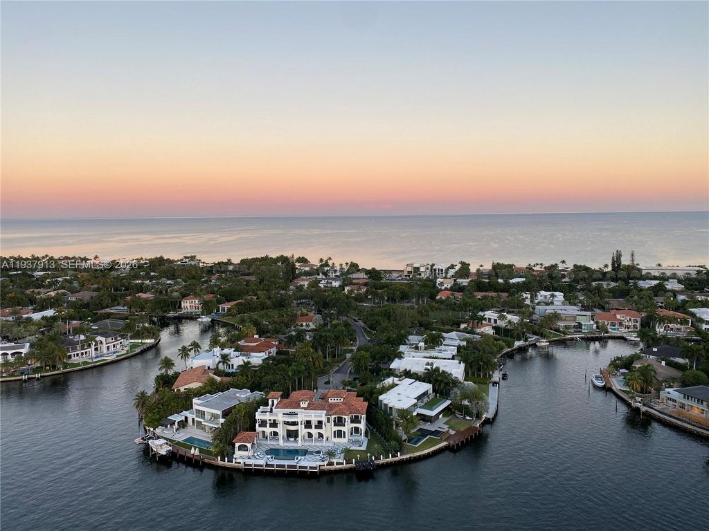 3802 NE 207th St 1204, Aventura, FL 33180