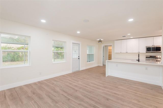 916 TANGELO PLACE, Brandon, FL 33510