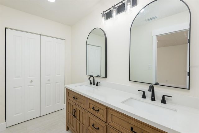 916 TANGELO PLACE, Brandon, FL 33510