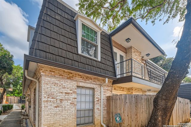 8030 Broadway Apt 203C, San Antonio, TX 78209