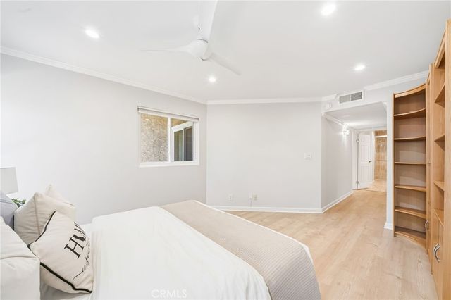 23401 Park Sorrento 55, Calabasas, CA 91302
