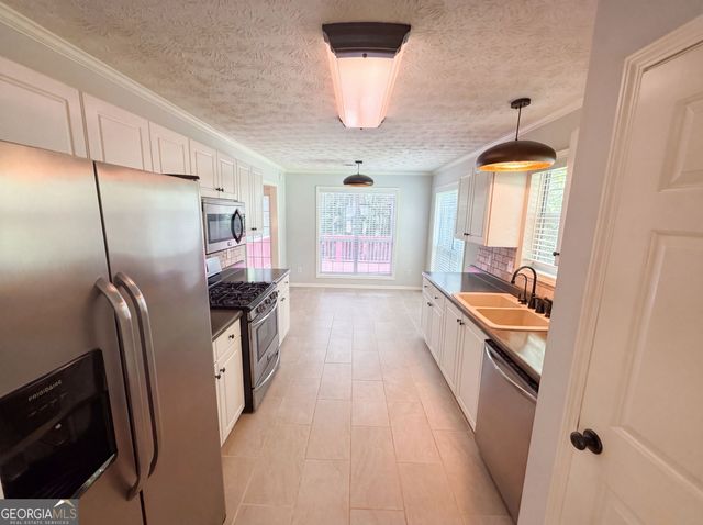 245 Mary Lynn Lane, Newnan, GA 30265