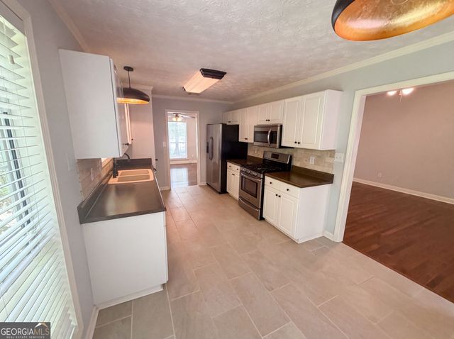 245 Mary Lynn Lane, Newnan, GA 30265