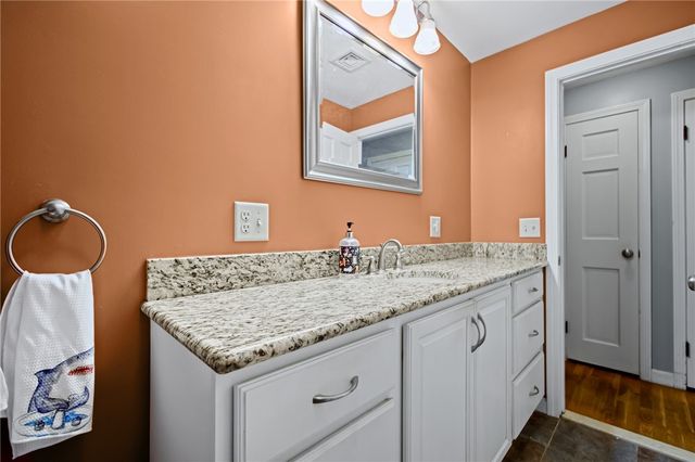 12 Valley View Drive, Smithfield, RI 02828