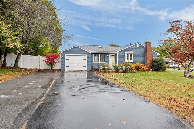 12 Valley View Drive, Smithfield, RI 02828