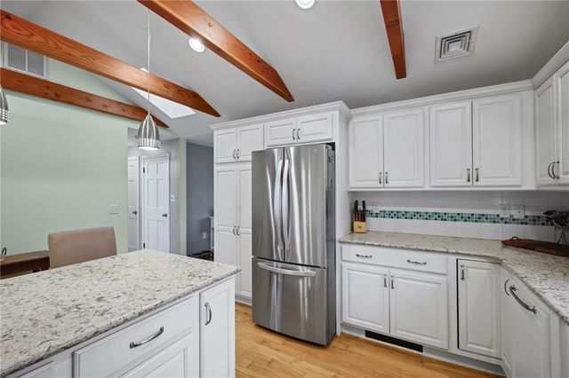12 Valley View Drive, Smithfield, RI 02828