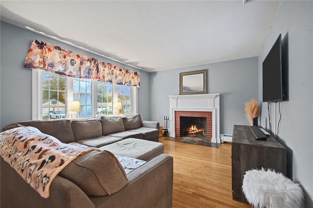 12 Valley View Drive, Smithfield, RI 02828