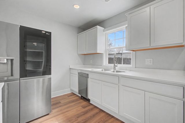 213 Mockingbird Dr, Columbia, TN 38401
