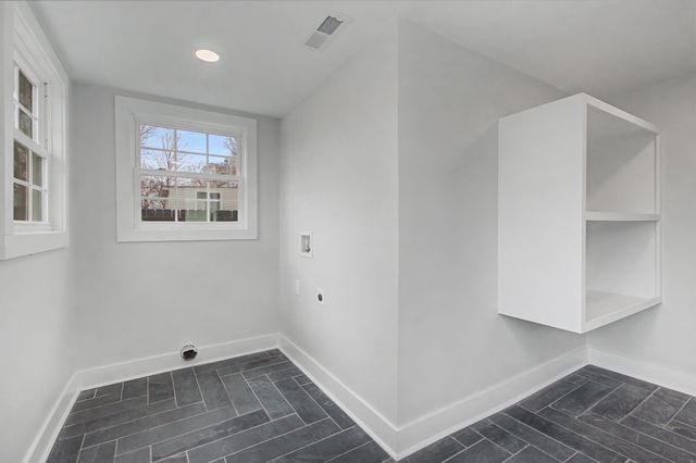 213 Mockingbird Dr, Columbia, TN 38401