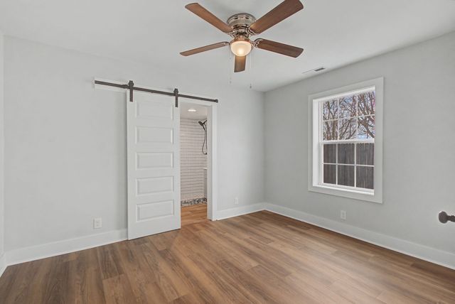 213 Mockingbird Dr, Columbia, TN 38401