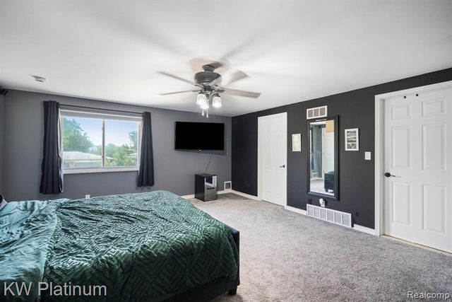 34126 Dryden Drive, Sterling Heights, MI 48312