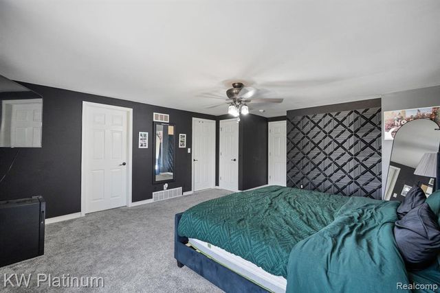 34126 Dryden Drive, Sterling Heights, MI 48312