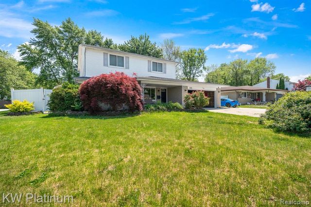 34126 Dryden Drive, Sterling Heights, MI 48312