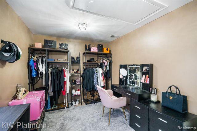34126 Dryden Drive, Sterling Heights, MI 48312
