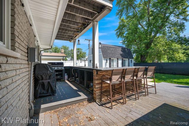 34126 Dryden Drive, Sterling Heights, MI 48312