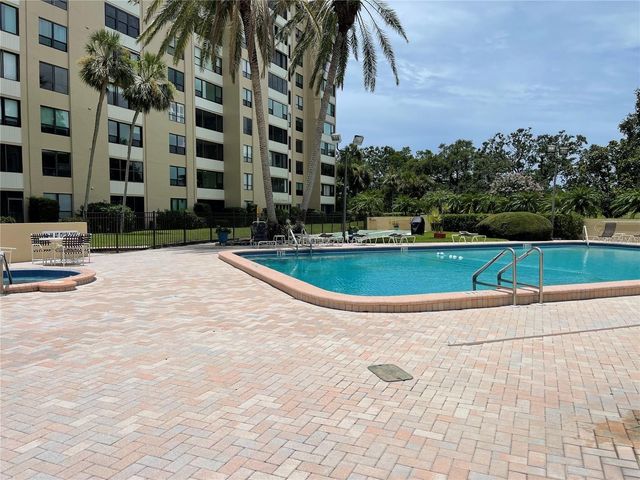 2621 COVE CAY DRIVE 703, Clearwater, FL 33760