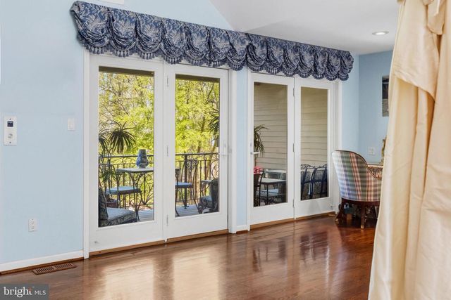 2094 AQUETONG RD, New Hope, PA 18938