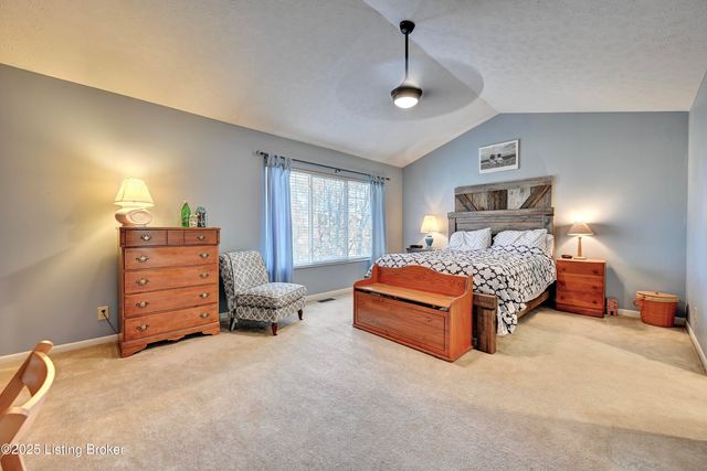 10803 Muirfield Ct, Union, KY 41091