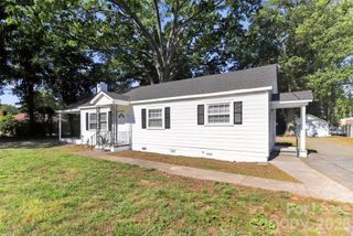 4812 E WT Harris Boulevard, Charlotte, NC 28215