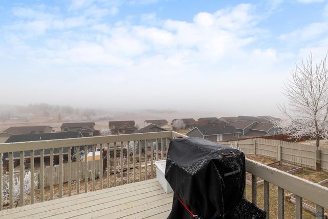 242 E BENGAL DR, Rapid City, SD 57701