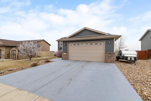 242 E BENGAL DR, Rapid City, SD 57701