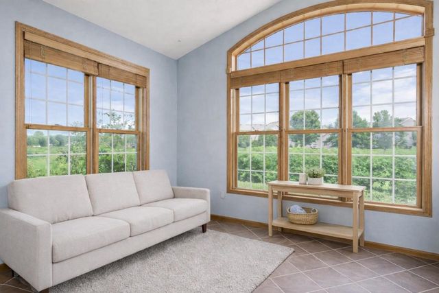 3331 N Stone Creek Circle, Madison, WI 53719