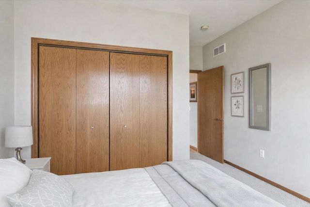 3331 N Stone Creek Circle, Madison, WI 53719