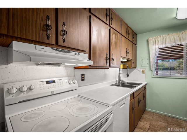 97 Esther Dr, Colorado Springs, CO 80911