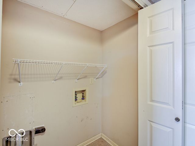 7424 Castleton Farms North Drive, Indianapolis, IN 46256