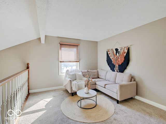 7424 Castleton Farms North Drive, Indianapolis, IN 46256