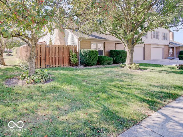 7424 Castleton Farms North Drive, Indianapolis, IN 46256